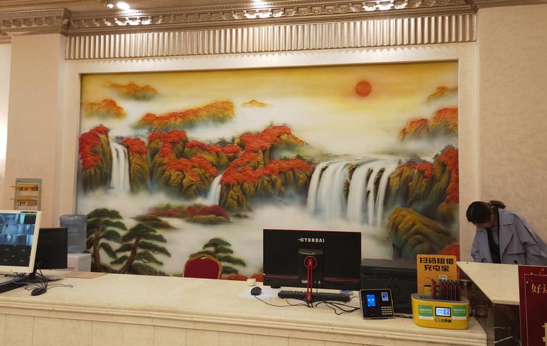 贾惠芹,公司经营范围包括:室内外装饰装修工程,古建筑工程